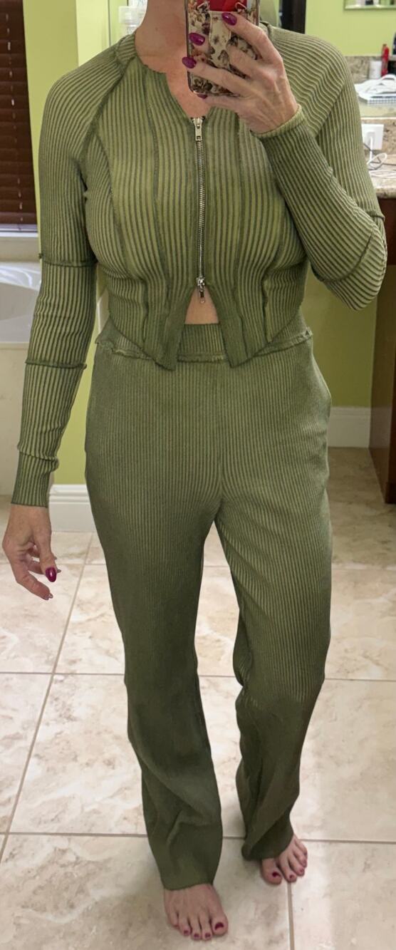 Hot & Delicious olive green two piece pant set S mineral wash long sleeve